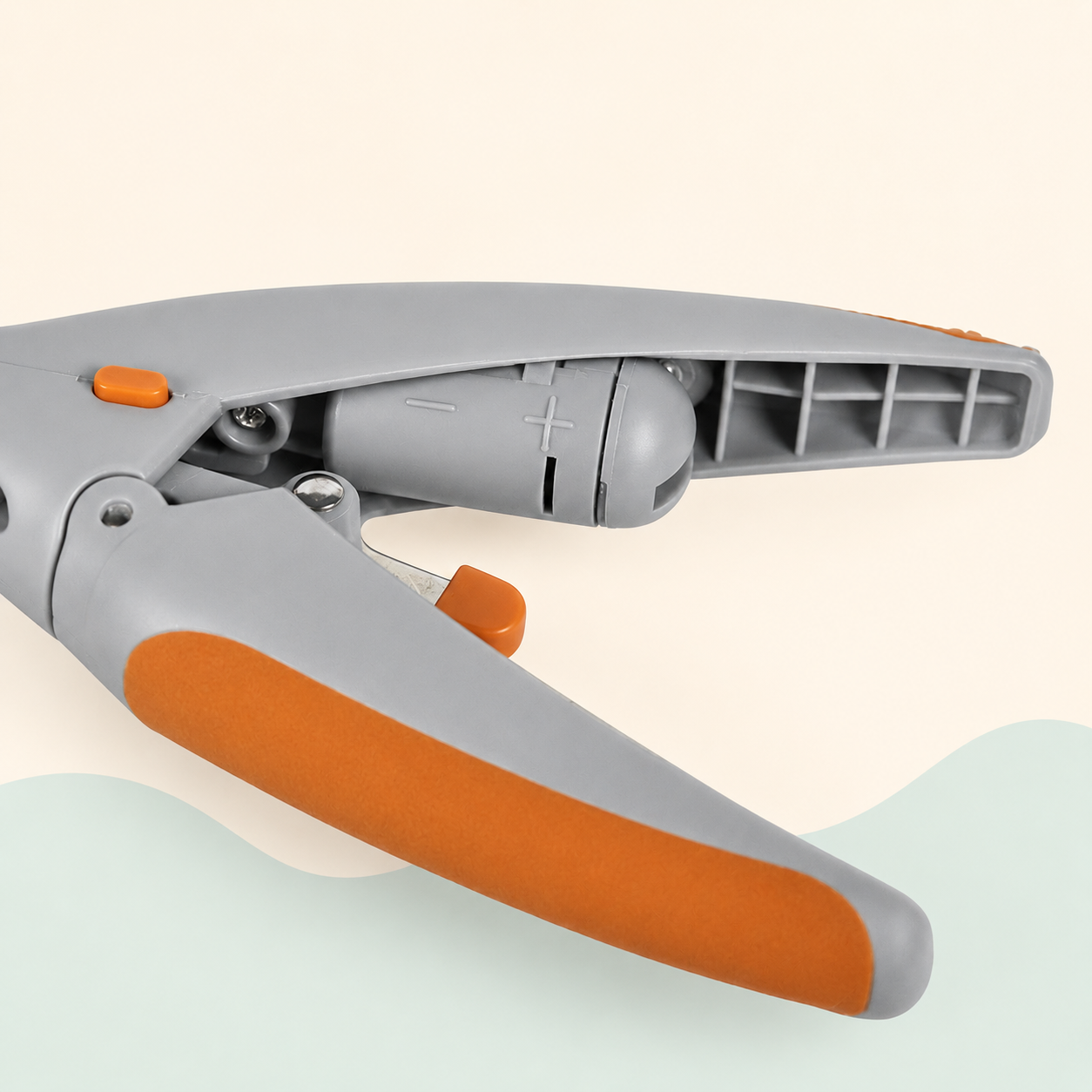 Pet Nail Trimmer with Safety Light